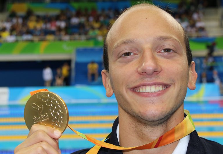 Colata d’oro sulla Polha! Colata d’oro sulla Polha!