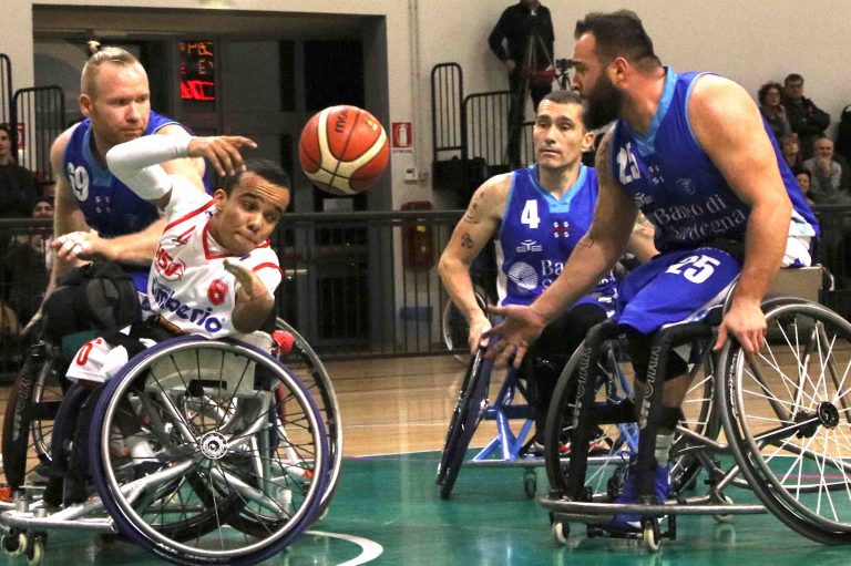 L’Handicap Sport Cimberio in Spagna per l’Eurolega 3 L’Handicap Sport Cimberio in Spagna per l’Eurolega 3