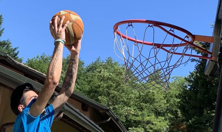 Il Vharese riparte da basket, nuoto e bocce