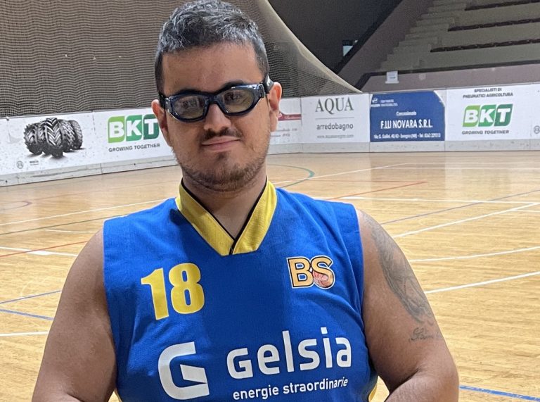 Mattia Castorino rientra tra gli ambasciatori varesini del basket in carrozzina Mattia Castorino rientra tra gli ambasciatori varesini del basket in carrozzina