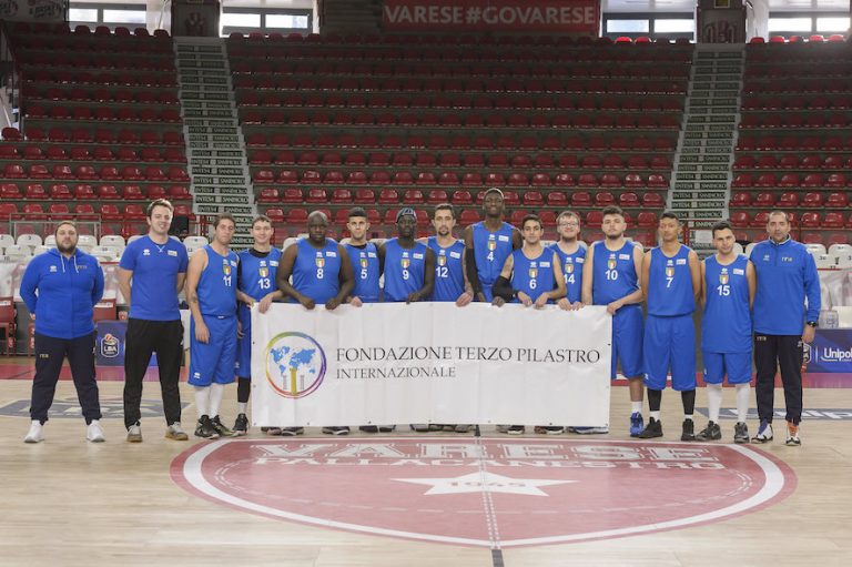 Per l’Italia basket Fisdir II1 un battesimo varesino con Luis Scola!