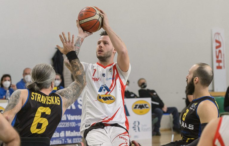 Amca Varese Basket domani a Parma per il primato del girone B Amca Varese Basket domani a Parma per il primato del girone B