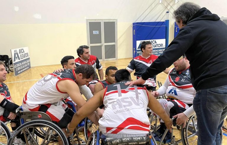 Amca Varese sabato con Porto Torres ultima chiamata